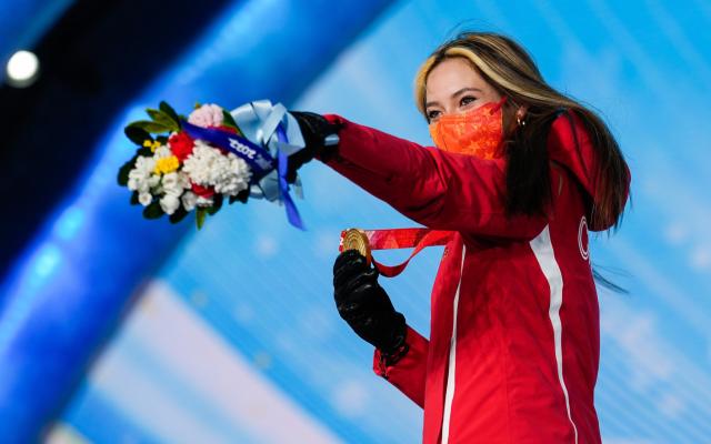 九游娱乐-【手记】我们是在捧杀谷爱凌吗？我们该如何赞美她？